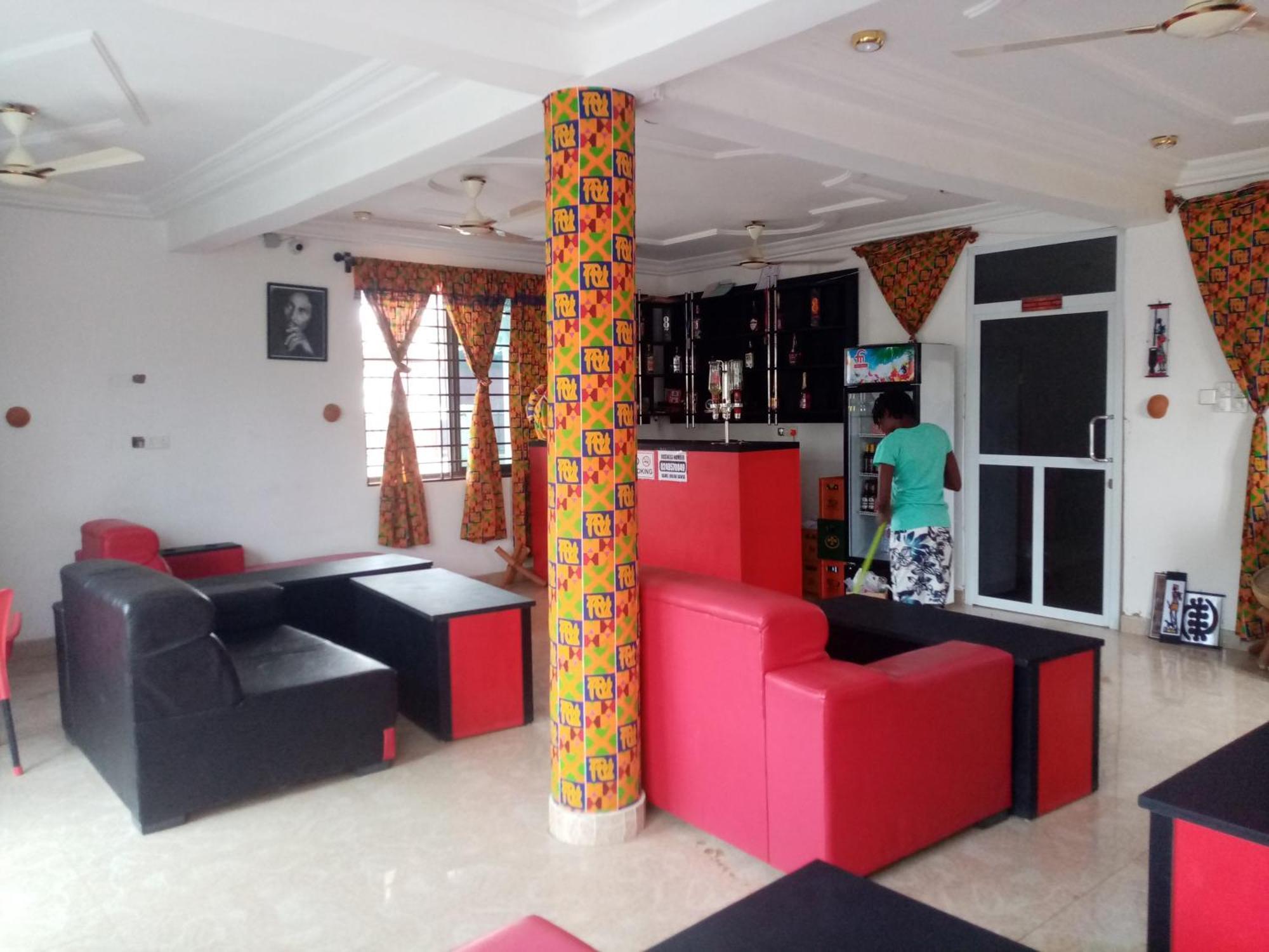 Ohene David Guest House Amanfro Eksteriør billede